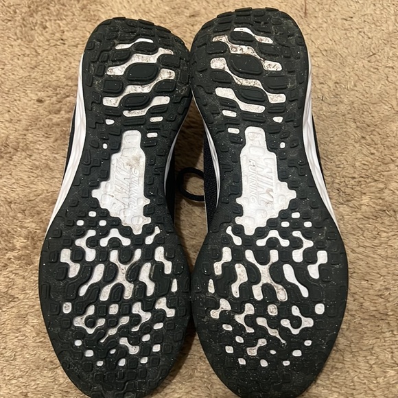 Nike Running shoes - Picture 4 of 5